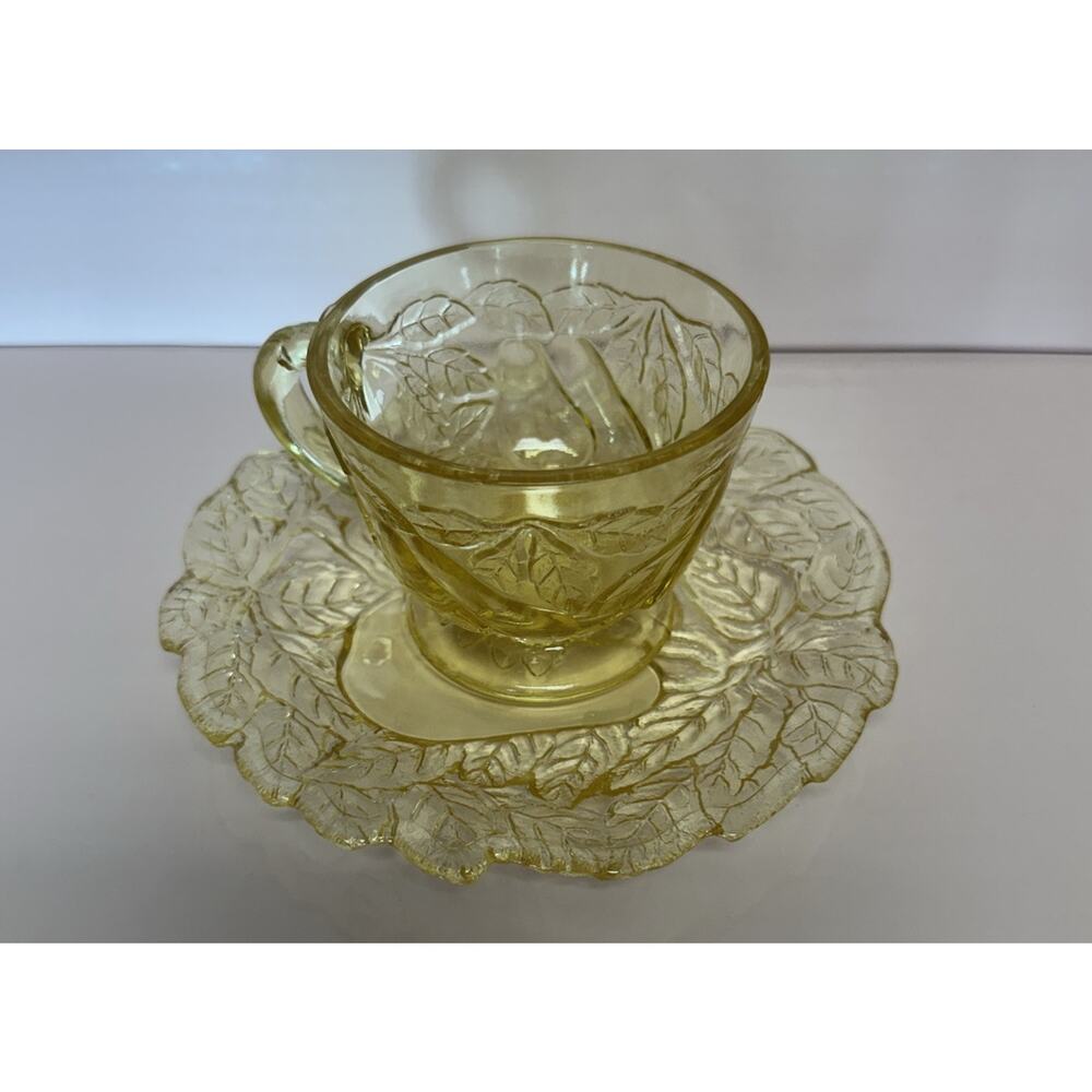 One Tiara Glass Yellow Mist Sweet Pear Cup and Saucer small plate